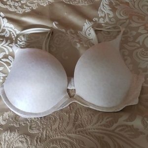 Victoria Secret very sexy push-up bra